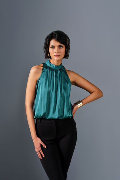 Tops for Women - Explore Stylish Shirts and Tops for Women Online