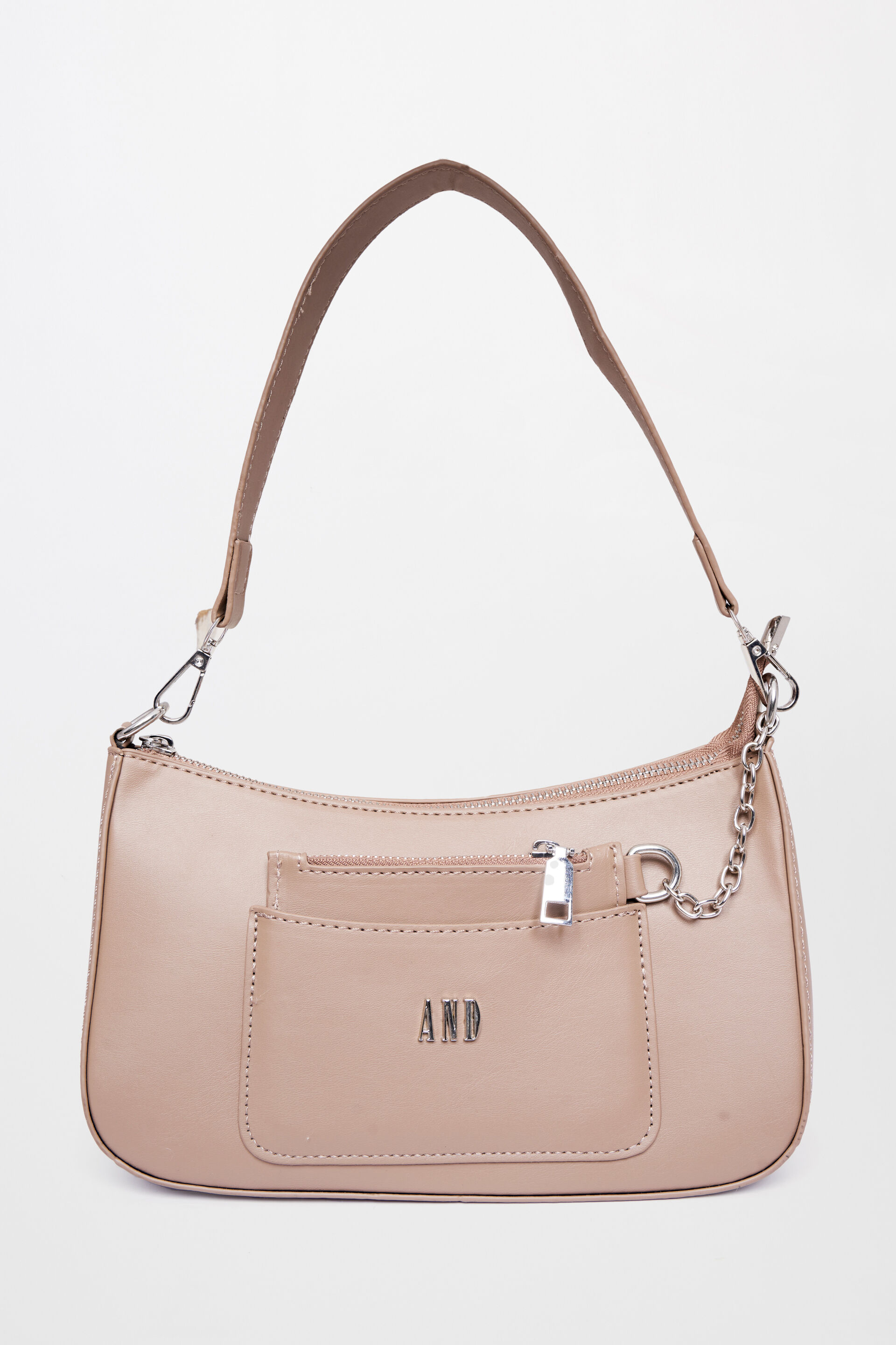 Handbags On Sale : Buy Ladies Handbags Online In India | by jewlot  marketing | Medium